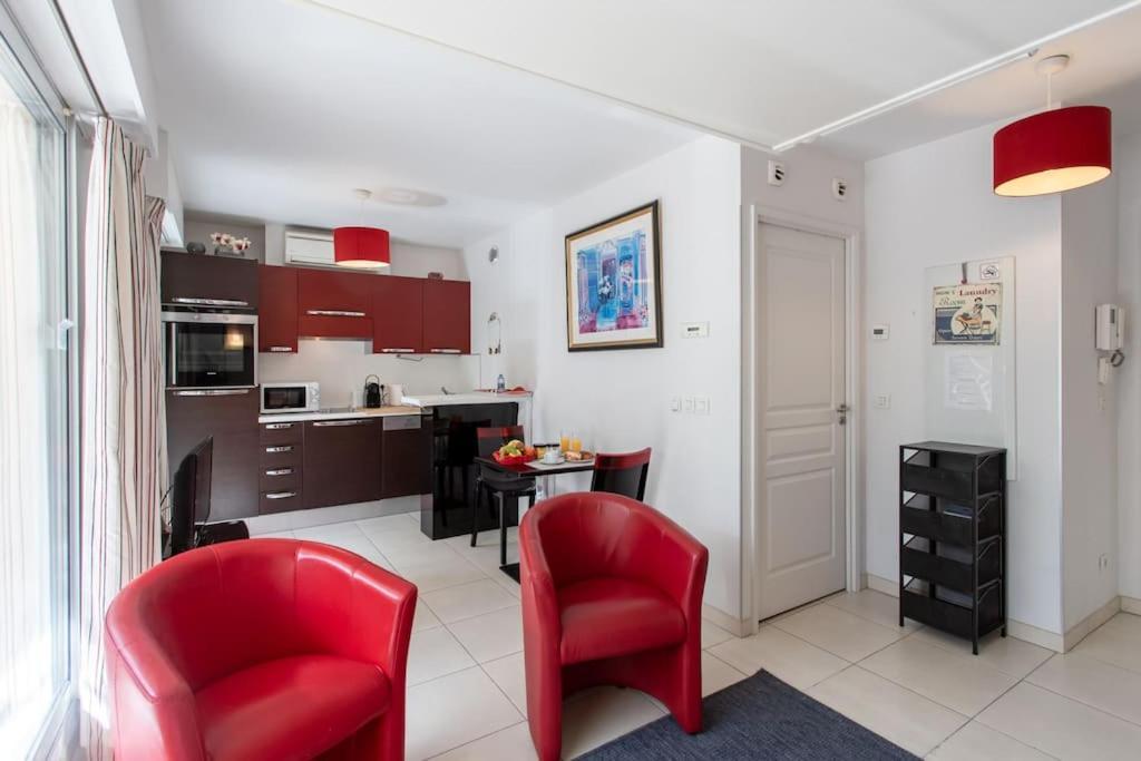L18 Central Parking Terrace Ac 10Mins Walk To Beaches Ница Екстериор снимка